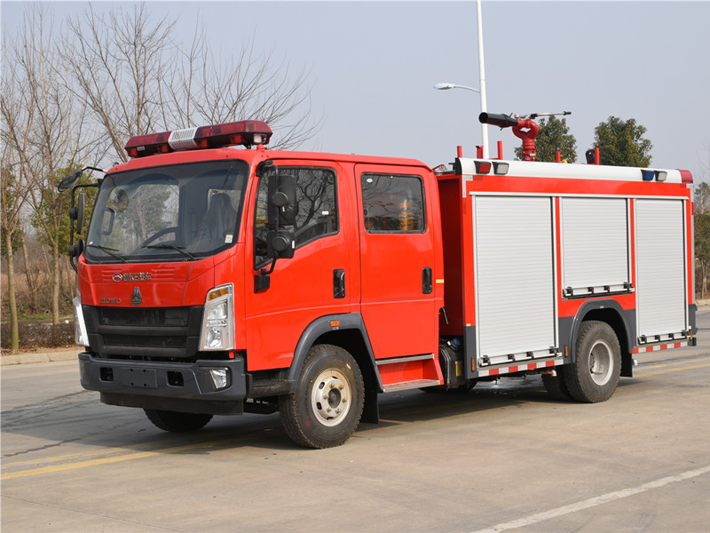 推薦一款便宜的小型消防灑水車(chē)——福田1.8噸消防灑水車(chē)