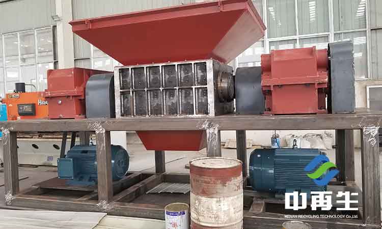 中國(guó)生活垃圾大多采用自然形成的混合收運(yùn)和混合處置模式